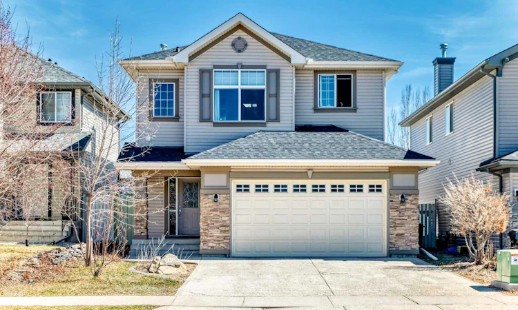 198 Everstone Drive SW