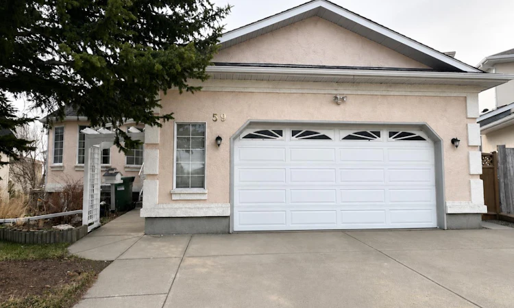 59 Edgebrook Circle NW