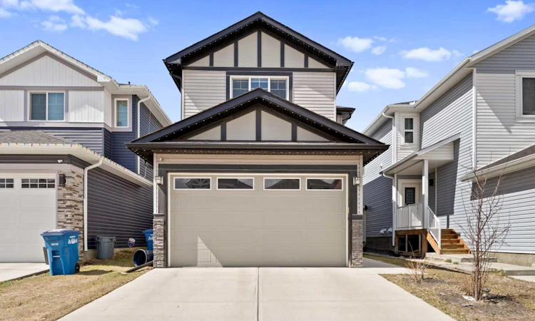 439 Bayview Way SW