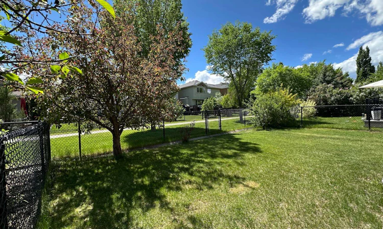 264 Everwillow Green SW