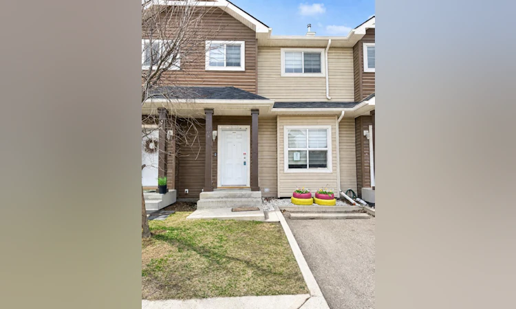 204-111 Tarawood Lane NE