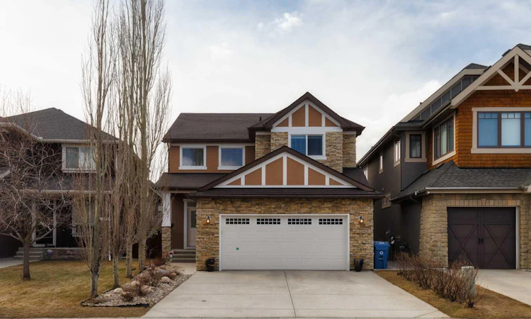 97 Aspenshire Drive SW