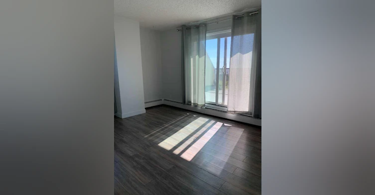 925-21 Berkeley Place W, Lethbridge, AB, T1K 5N1 - 9