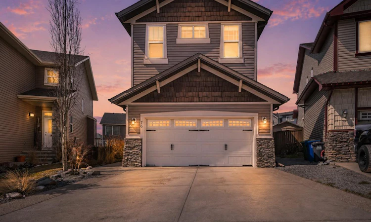 76 Heritage Hill