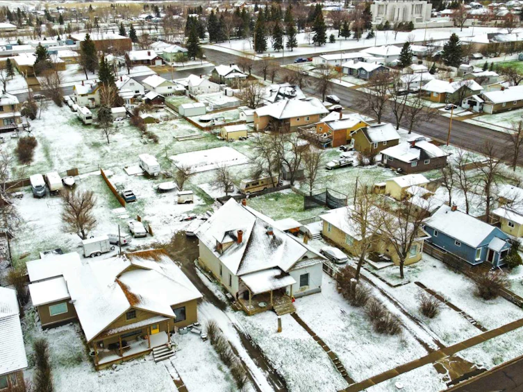 162 2 Avenue W, Cardston, AB, T0K 0K0 - 2