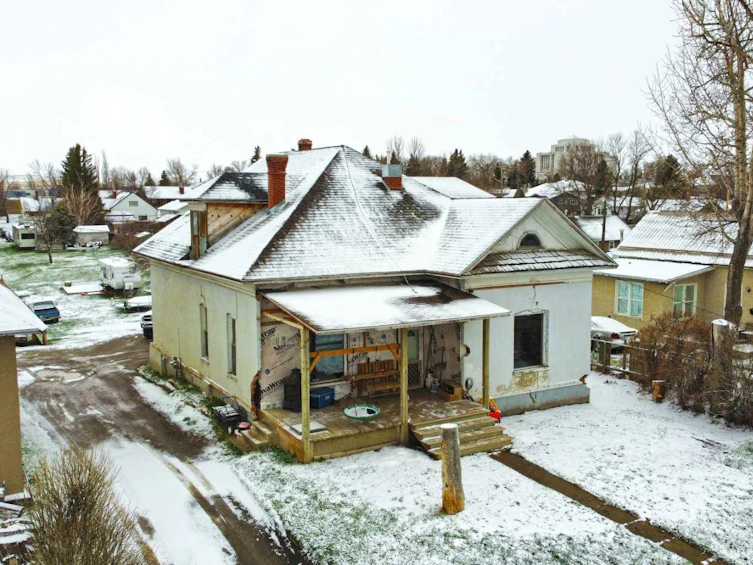 162 2 Avenue W, Cardston, AB, T0K 0K0