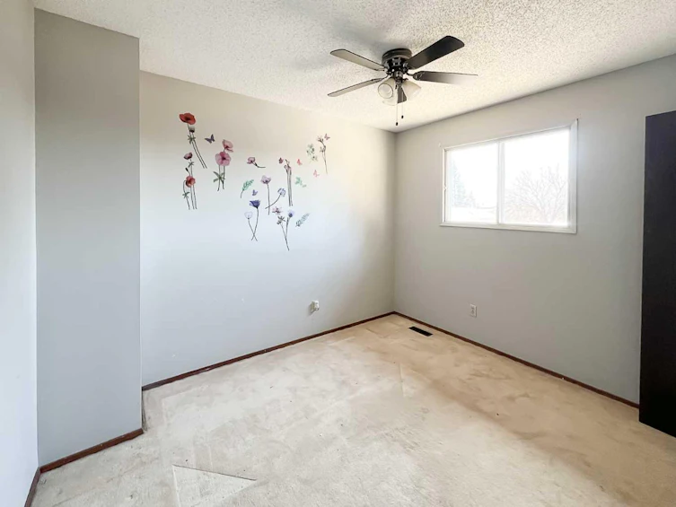 9937 71 Avenue, Grande Prairie, AB, T8V 5T4 - 12