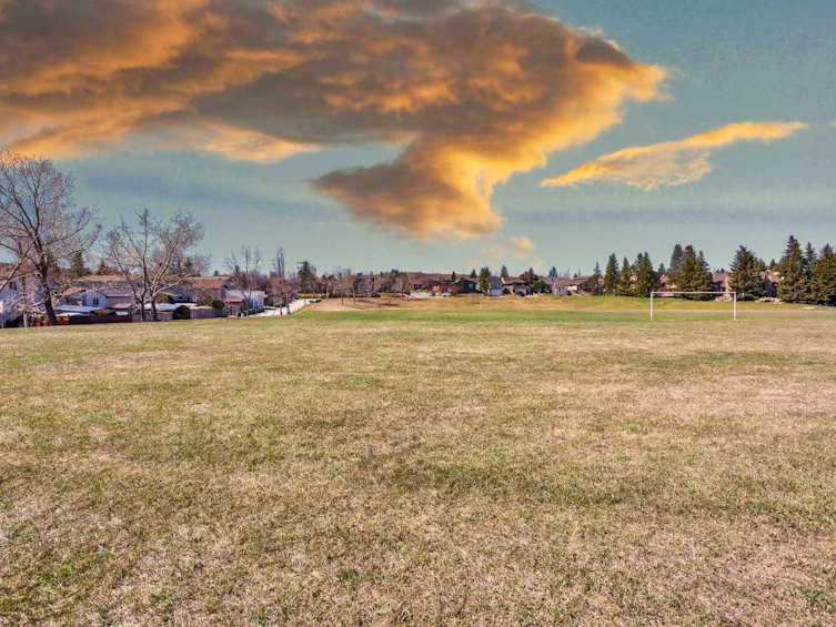 1144 Berkley Drive NW, Calgary, AB, T3K 1E4 - 28