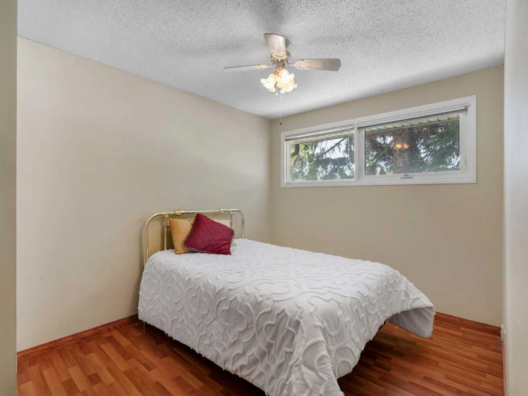 212 Westwood Drive SW, Calgary, AB, T3C 2W3 - 14