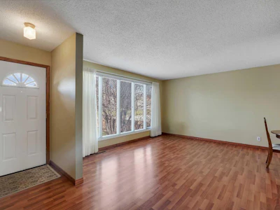 212 Westwood Drive SW - 3