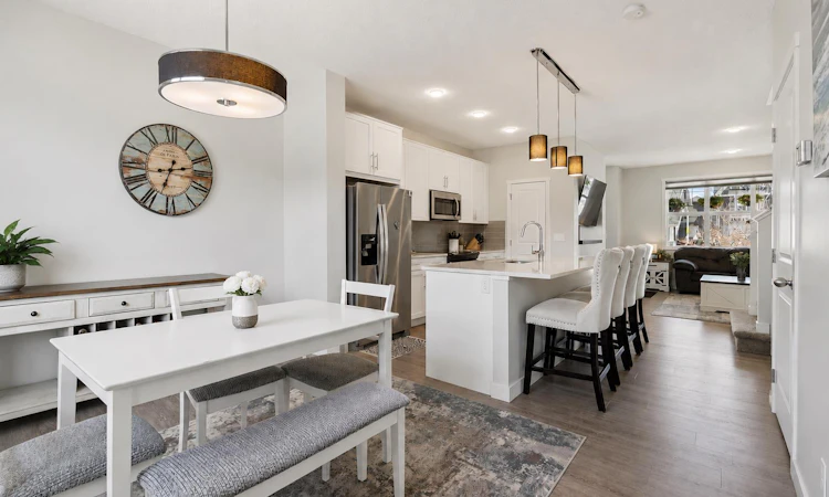 267 Sundown Road W