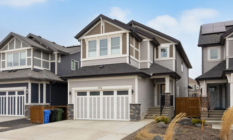 192 Magnolia Manor SE