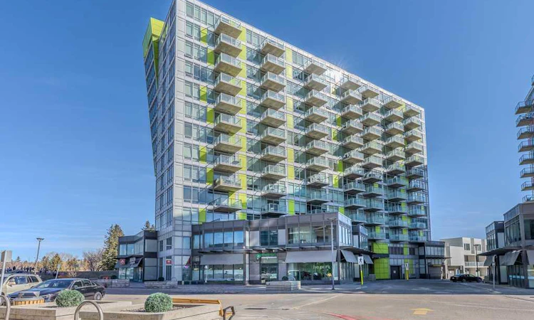 706-30 Brentwood Common NW