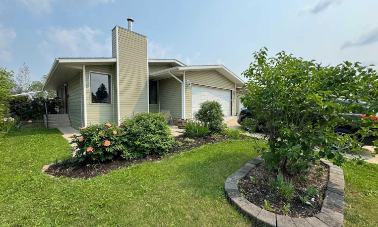 55 Nyman Crescent