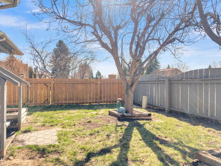 60 Cosgrove Close, Red Deer, AB, T4P 3N5 - 9