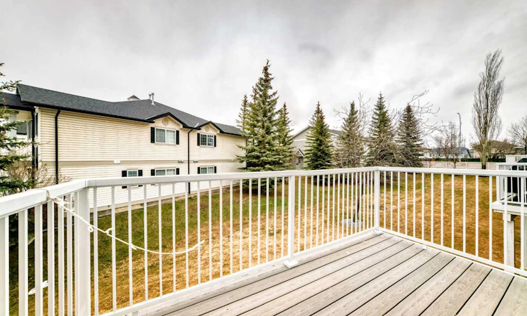 112 Country Village Cape NE