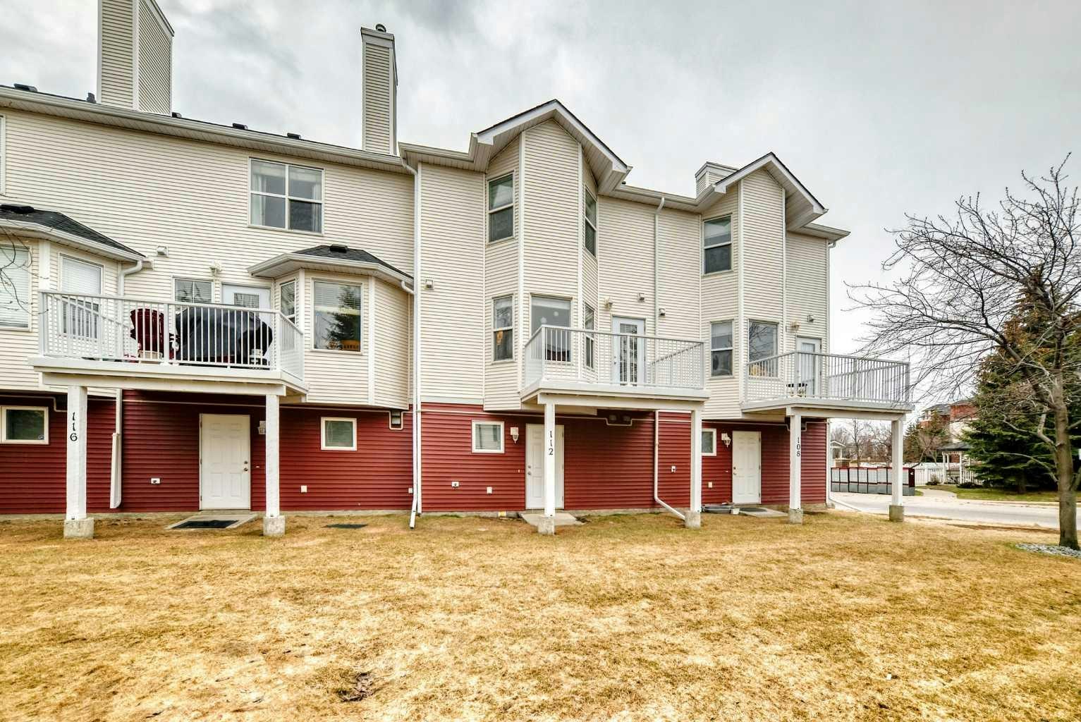 112 Country Village Cape NE, Calgary, AB, T3K 5J7