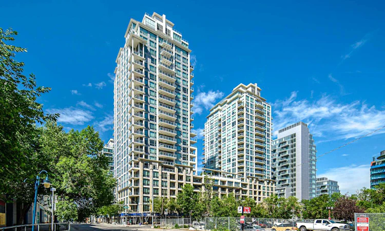555-222 Riverfront Avenue SW