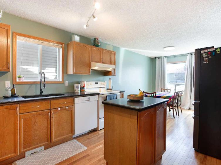 1771 Meadowbrook Drive SE, Airdrie, AB, T4A 2A4 - 5