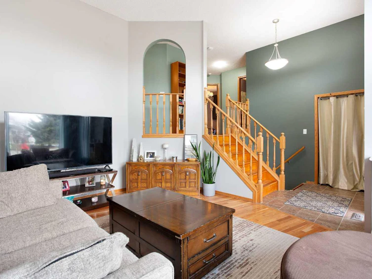 1771 Meadowbrook Drive SE, Airdrie, AB, T4A 2A4 - 3