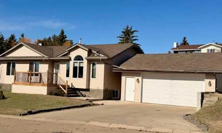 4324 Meadow Lane