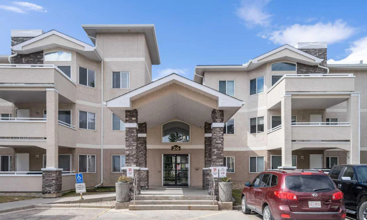 217-26 Country Hills View NW