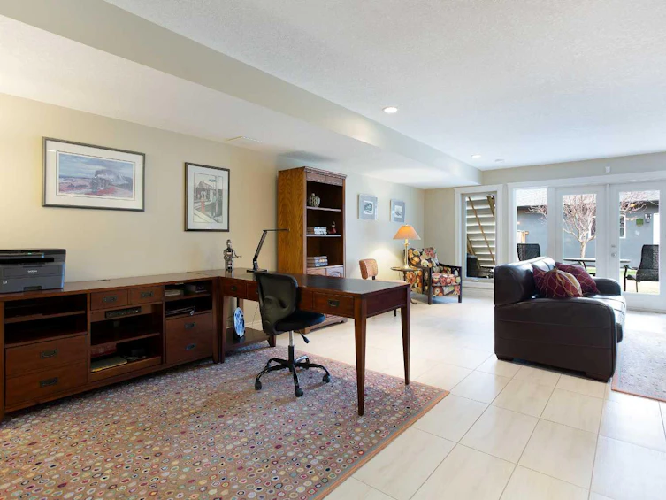 136 43 Avenue NW, Calgary, AB, T2K 0H6 - 16