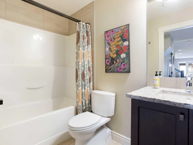 136 43 Avenue NW, Calgary, AB, T2K 0H6 - 23
