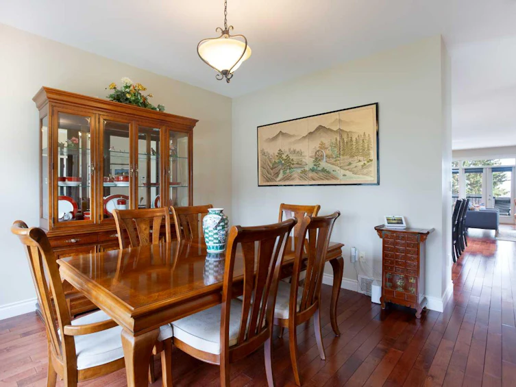 136 43 Avenue NW, Calgary, AB, T2K 0H6 - 8