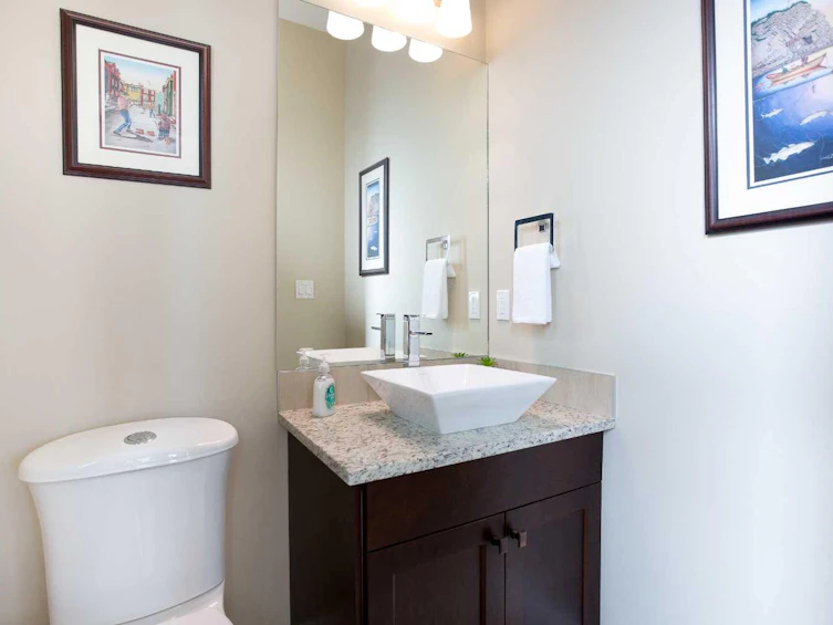 136 43 Avenue NW, Calgary, AB, T2K 0H6 - 19