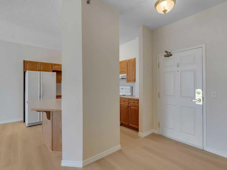 203-4835 Dalhousie Drive NW, Calgary, AB, T3A 5R7 - 11