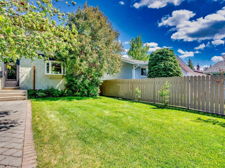 108 Silver Springs Drive NW, Calgary, AB, T3B 3G4 - 34