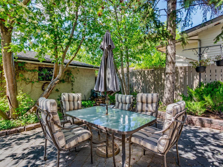 108 Silver Springs Drive NW, Calgary, AB, T3B 3G4 - 7