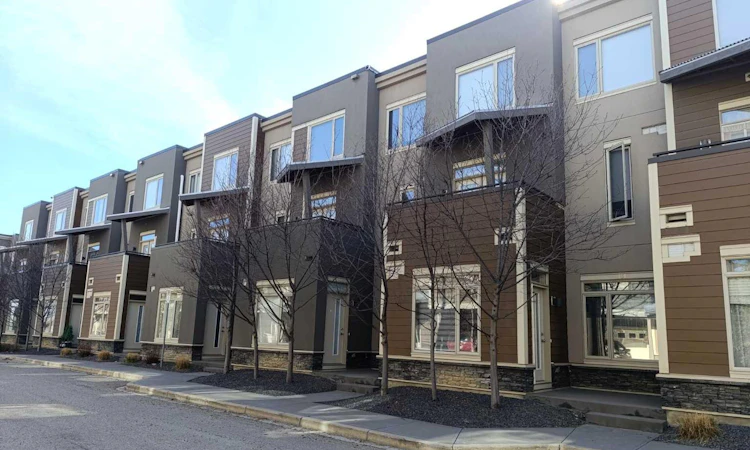 220-7 Westpark Common SW