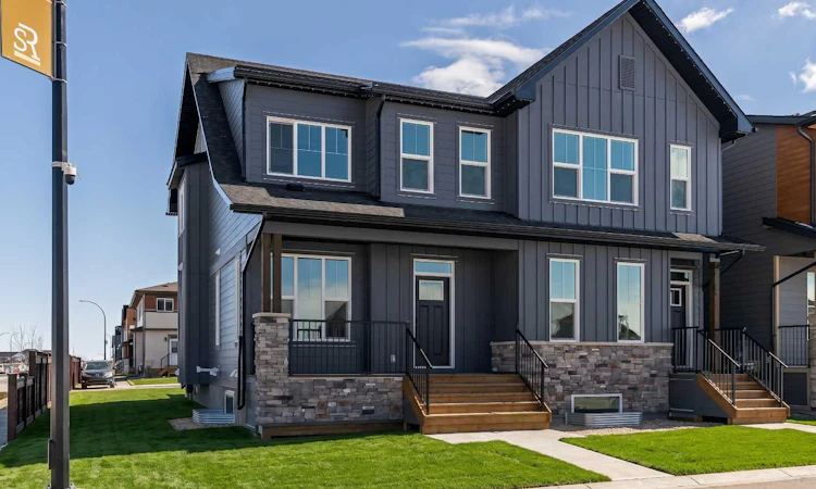 216 Ricardo Ranch Drive SE