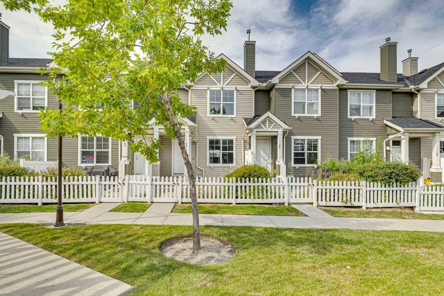 76 Elgin Gardens SE, Calgary, AB, T2Z 4T5