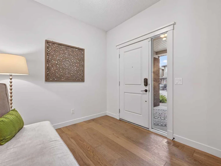 19 Cranbrook Crescent SE, Calgary, AB, T3M 3L5 - 4