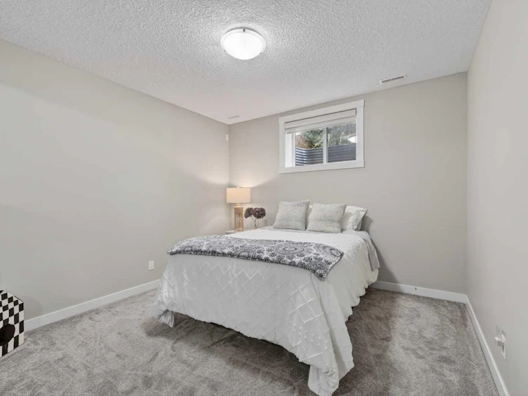 19 Cranbrook Crescent SE, Calgary, AB, T3M 3L5 - 38