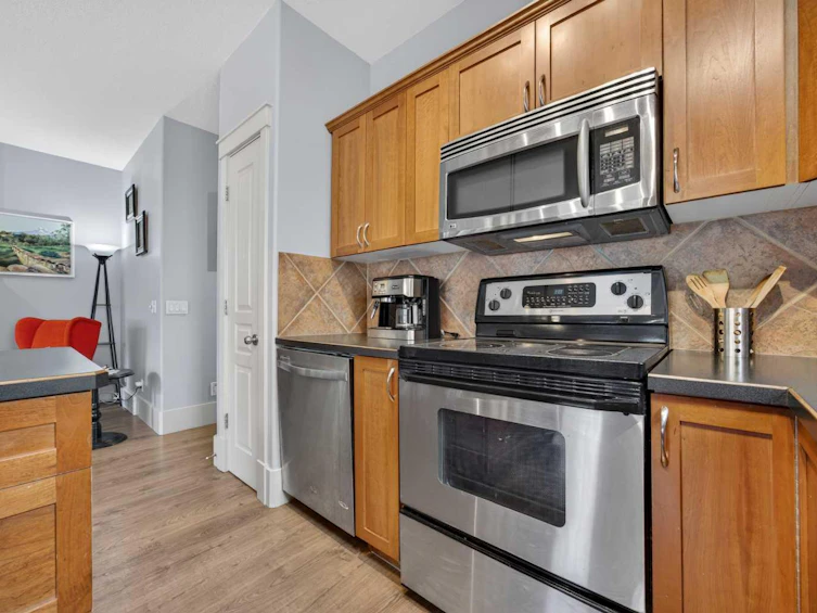 83 Wentworth Common SW, Calgary, AB, T3H 5V3 - 11