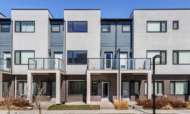 503-218 Sherwood NW