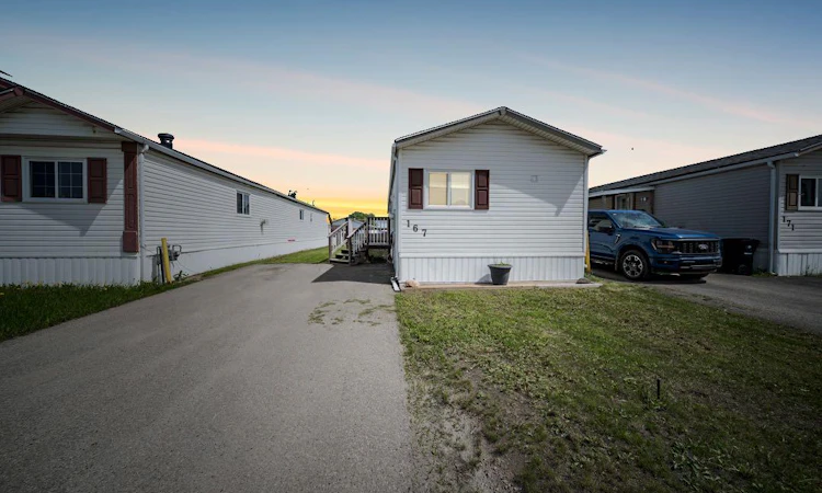167 Grant Way
