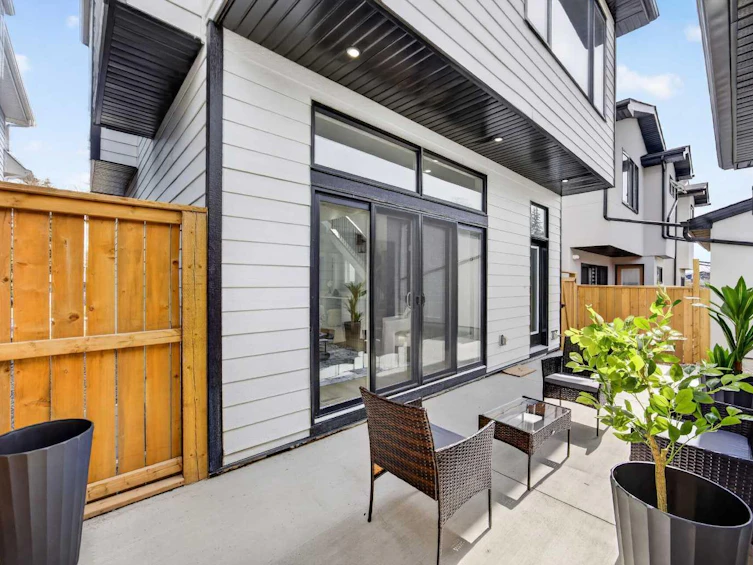 107 Hartford Road NW, Calgary, AB, T2K 2A7 - 45