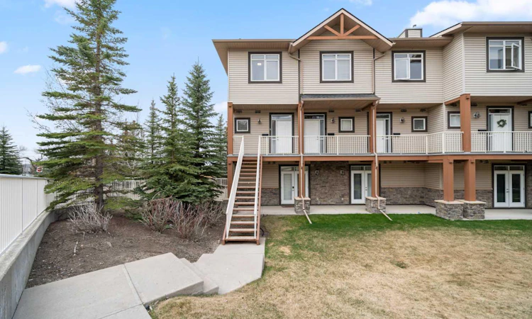 9-181 Rockyledge View NW