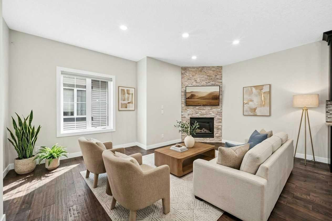 2-309 15 Avenue NE, Calgary, AB, T2E 1H3