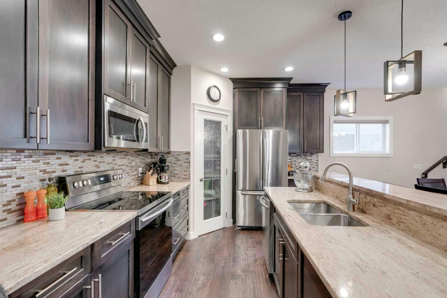 2-309 15 Avenue NE, Calgary, AB, T2E 1H3