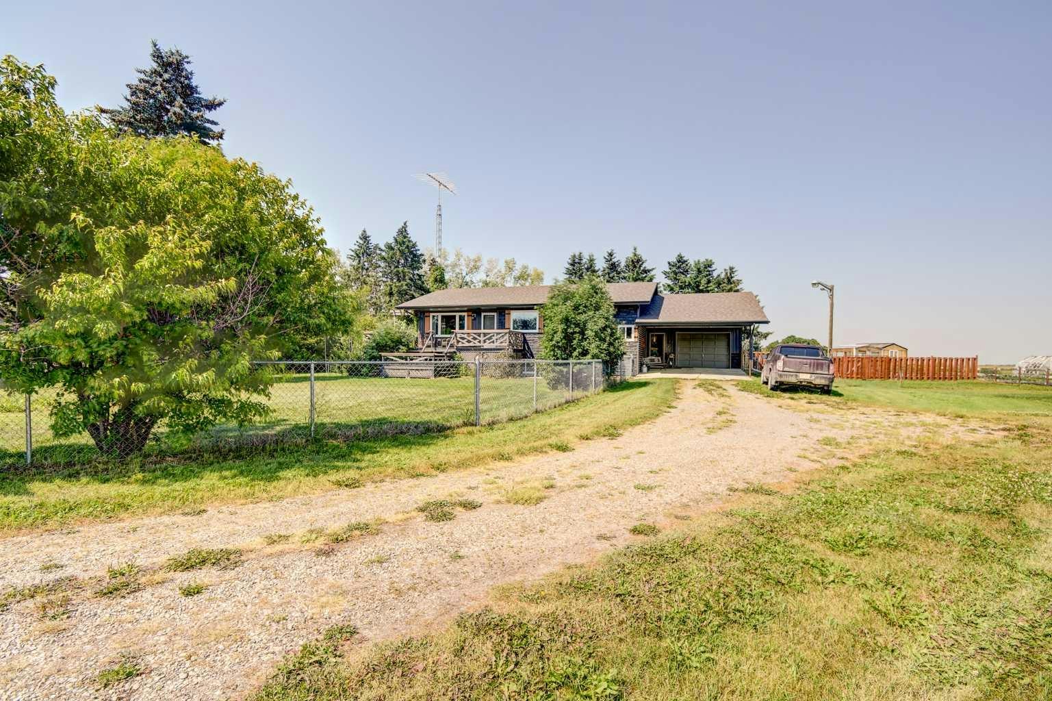 10-1342 Township Road 361, Red Deer County, AB, T4G 0H9