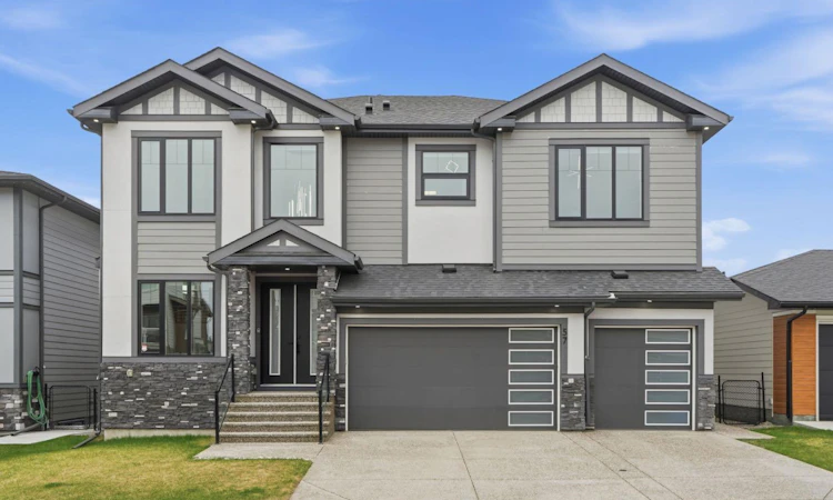 57 Harvest Hills Manor NE