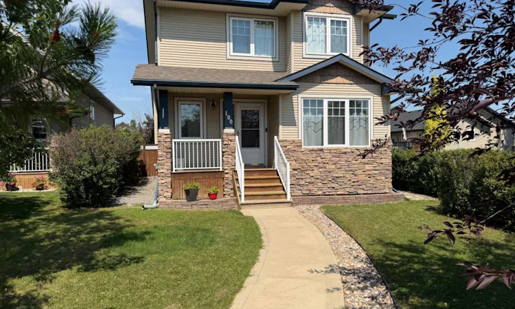 100 Wade Close