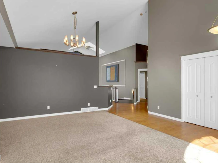 63 Mt Assiniboine Circle SE, Calgary, AB, T2Z 2N6 - 6