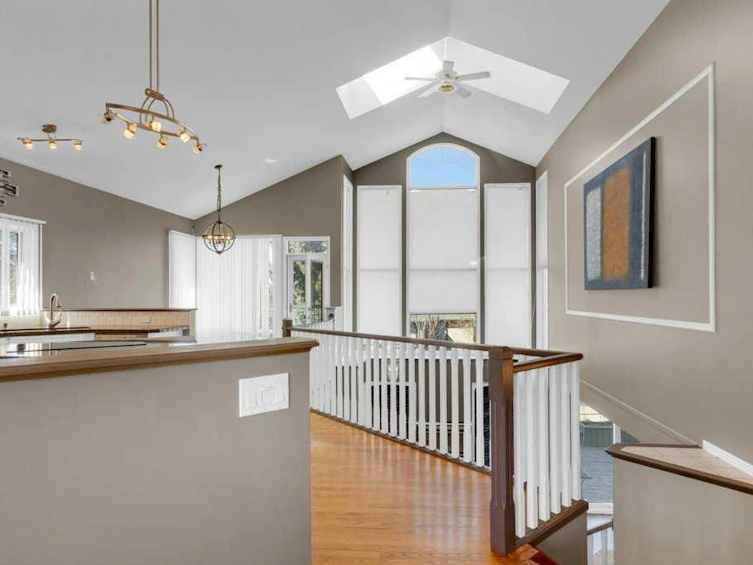 63 Mt Assiniboine Circle SE, Calgary, AB, T2Z 2N6 - 7